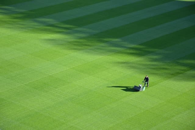The Role of Technology in Modern Football Negotiations
